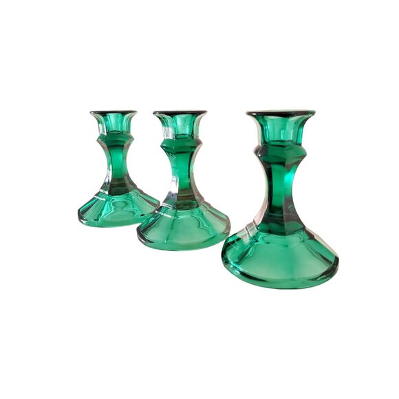 Emerald Green Glass Candlestick Holders – Set of 3 Vintage Taper Candle Holders - Picture 4 of 9